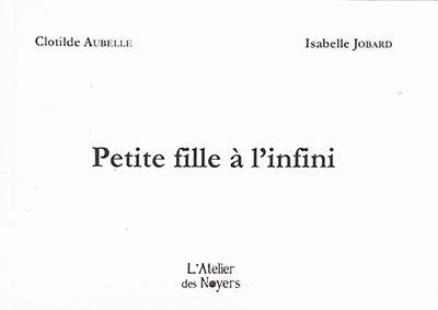 Petite fille à l'infini