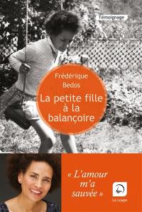 La petite fille à la balançoire