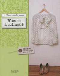 Blouse à col noué