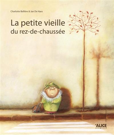 La petite vieille du rez-de-chaussée