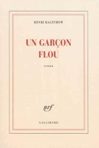 Un garçon flou