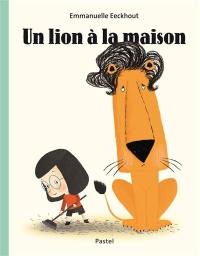 Un lion à la maison